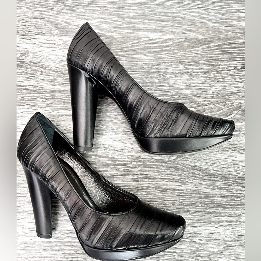 Calvin Klein collection pleated leather heels platform black brand new